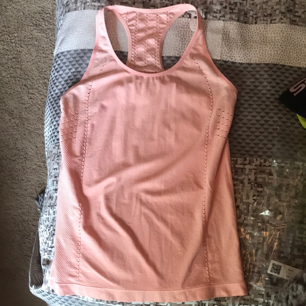 Fabletics tank